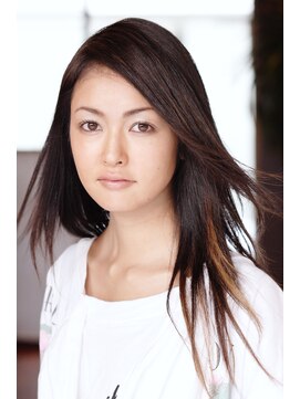 ソーホー ニューヨーク シズオカ(SOHO newyork SHIZUOKA) 美髪ナチュラルストレートロング