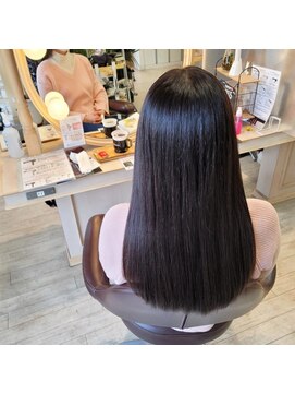 クレア(CREA) ブルーアッシュとAujuaトリートメント