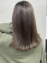 キラ 渋谷(KILLA) ハイライトグレージュ/ホワイトアッシュ/白髪ぼかし/髪質改善