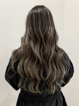 リノート バイ エゴル 名古屋(LINOET by ENGOL) 【LINOET名古屋】中川来紀 大人可愛いグレージュハイライト