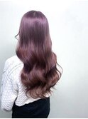 秋冬に人気のラズベリーピンク