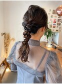 お呼ばれヘアアレンジ◎編みおろし