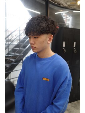 スレイ 西宮(SLAY) 波巻きハイライトアップバングツーブロックマッシュ