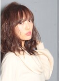 透け感ある前髪にも前髪パーマで大人っぽい雰囲気に！卵型