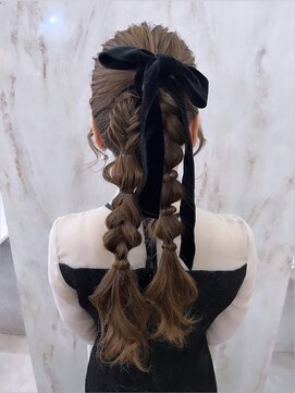 ラビス(Lovis) ミディアム/暗めカラー/デザインカラー/フェイスフレーミング