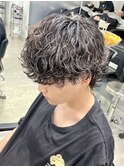 波巻きスパイラルパーマツイストパーマウルフメンズパーマ