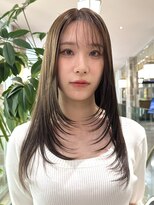 ピークアブー アヴェダ アトレ恵比寿(PEEK-A-BOO AVEDA)&nbsp;顔まわりレイヤー／レイヤーカット／グレージュ