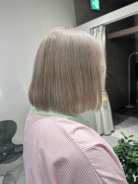 プライズ 成増店(prize) ホワイトベージュ ハイトーン 成増