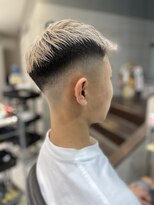 ハイセンス(HISENSE)&nbsp;ダークアッシュニュアンスパーマウルフベリーショート　【GIA】