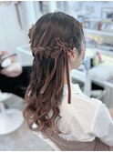 推し活 量産型 編み込みハーフアップ×花アレンジ×ベロアリボン
