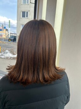 リッチェ(RICHE)の写真/Aujua取り扱い店舗！あなたの髪質やお悩みに合わせたケアをご提案。髪の内側から輝くツヤが叶います。