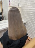 ベージュ系カラー