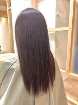 イエロー 新浦安店(YeLLOW)の写真/今話題！《酸性縮毛矯正》柔らかい質感で自然なストレートを創る！ダメージを内部から補修し,憧れの美髪に