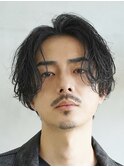 大分メンズ大人色気センターパート緩め波巻きスパイラルパーマ