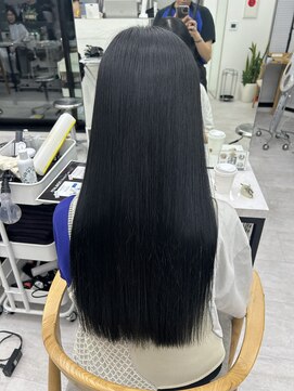 ビューナゴヤ 名駅(VIEW NAGOYA) 艶々/黒髪/ブルーブラック/縮毛矯正/髪質改善