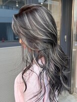 トゥイン 八王子(TWIN)&nbsp;ハイライトデザインカラーフェイスフレーミングレイヤーカット