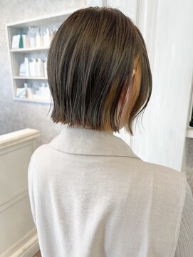 キャアリー(Caary) 福山市美容室Caary切りっぱなしボブ春ボブインナーカラー