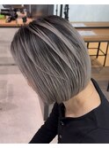 グレーシルバーのシャドールーツ