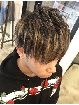 ティー リュクスボーテ(T LUXE BEAUTE) ソフトツーブロックナチュラルショート