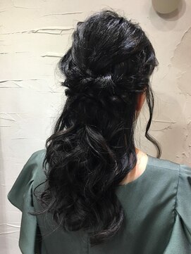 バトヘアー 渋谷本店(bat hair) 編み込みハーフアップスタイル
