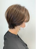 ひし形ショートボブ　AVEDAカラー×ミルクティーベージュ