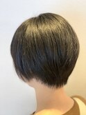 〈Meret〉小顔 ハンサム丸みショート