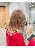 ベージュ / ボブ