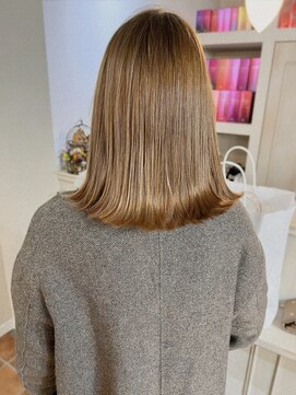 マリアバイアフロート(Maria by AFLOAT) 【山田】お客様スタイル☆ULTISTカラーミルクティーベージュ