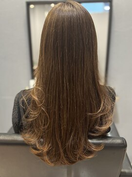 ニュートラル(neutral) 【neutral】大人ハイライトカラー ＋ レイヤーカット2.0