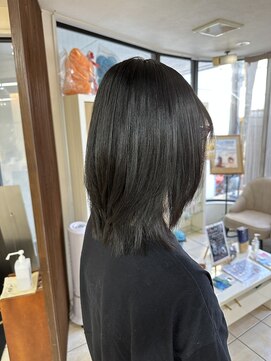 クオリス 上板橋店(QUALIS) レディースミディアムレイヤースタイル髪質改善ストレート