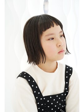ピケトワール(piquetoile) キッズ　外はねボブ