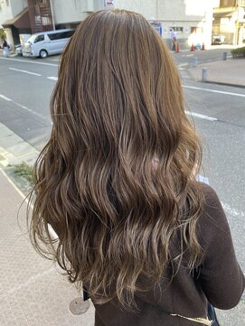 サジュー(Sajou) コテ巻き風ニュアンスパーマ