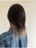 ロングウルフカット×インナーホワイトベージュ
