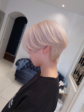 ルクール ヘアー プレジー(Le Coeur HAIR Plaisir) ホワイトベージュ