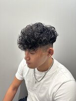 ジュール メンズ 大分(Joule men's)&nbsp;フェザーパーマ/スキンフェード/スペインカール/[大分駅]