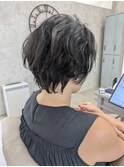 癖毛を活かしたスタイリング×ハンサムショート◇
