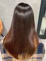 シャルムバイケンジ(Charm.by KENJE)&nbsp;30代40代50代外ハネミディアムレイヤー髪質改善酸性ストレート