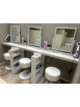 【国産の最高級オーガニックカラー剤を使用】髪と肌に優しいカラー剤を使用し女性の髪のお悩みを解決します