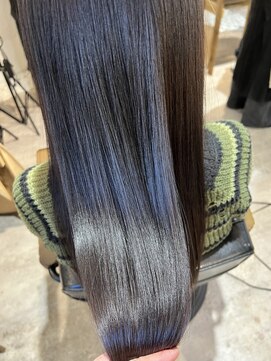 ロア インターナショナル 新宿店(LoA International) 【LoA】黒髪小顔髪質改善トリートメントし