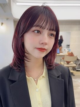 オニキス 原宿(ONYX) h121 ミディアムレイヤー、暖色カラー