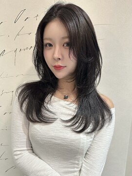 エトワ 中央店(etoi) 大分ミディアムレイヤーかるめ韓国レイヤーくびれスタイル
