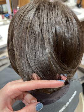 ピークアブー アヴェダ ギンザシックス(PEEK-A-BOO AVEDA GINZASIX) グレージュオリーブグレージュ透明感カラーブリーチなし◆