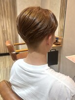 リアン 綱島(Lien) センターパート/ベージュ/ブリーチなし/ワンカラー/刈り上げ