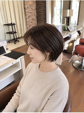 アースオーセンティック 熊本長嶺店(EARTH Authentic) 【丸みショート×大人美シルエット】