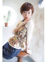 ブーケ(BOUQUET)&nbsp;大人かわいいショート　斜めバング　ラブ