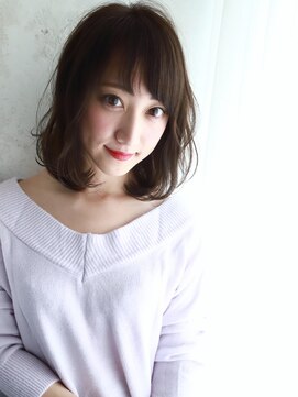 ベルビアンカ(Belle BIANCA) Belle BIANCA 小顔ジグザグバング  by.竹内