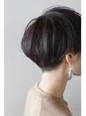 少しマニッシュなマッシュショート