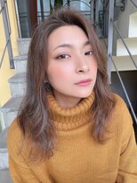 ロンド ストラーダ 心斎橋(Lond strada)&nbsp;ショート×ハイライト白髪ぼかし×マチルダボブ[心斎橋]