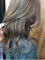 バンビ プライベート サロン(Bambi private salon)&nbsp;アッシュグレージュカラー＊ロングレイヤースタイルBambi松平愛
