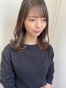 テオ(Theo) Theo /エメラルドアッシュ/ 巻き髪風パーマ／ミディアム